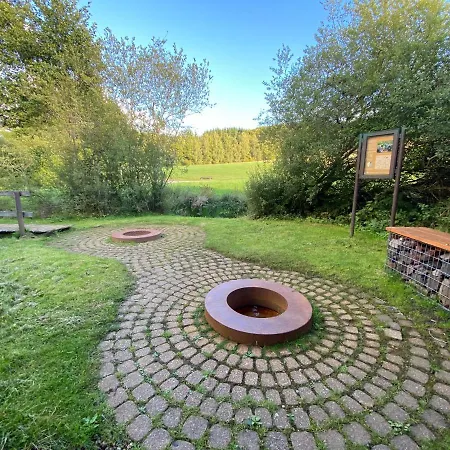 Ringlodge Nocleg ze śniadaniem 3*