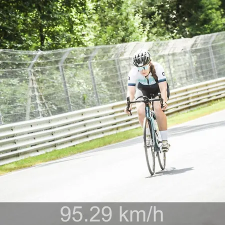 Nocleg ze śniadaniem Ringlodge 3*